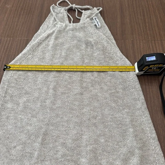 Tommy Bahama Halter Top Women’s Small Tan Crochet Knit Sleeveless Linen Blend - Picture 6 of 8